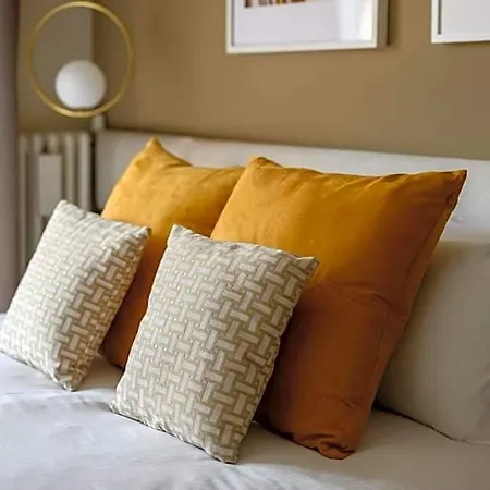 Gl Hotel